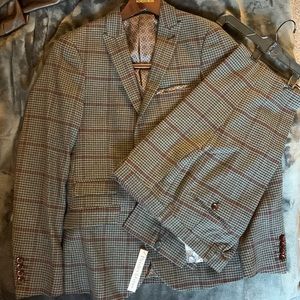 Paisley & Gray burgundy and gray houndstooth suit